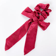 Load image into Gallery viewer, Nora Long Bow Scrunchie
